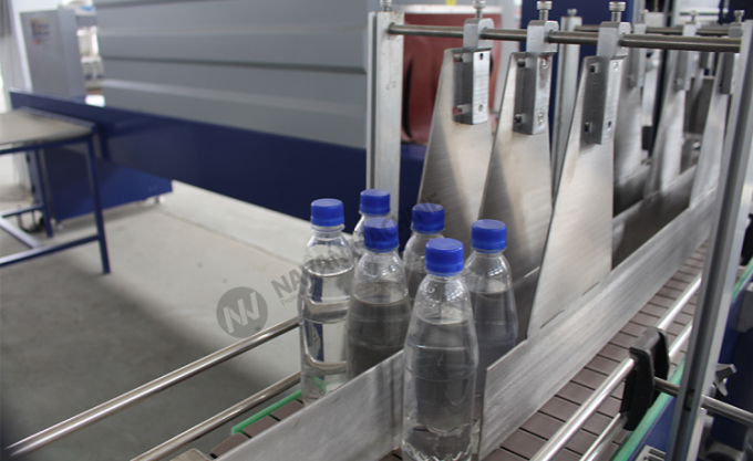 Automatische 8-12bag/Min Bottles PET Film-Schrumpfverpackungs-Verpackmaschine 4